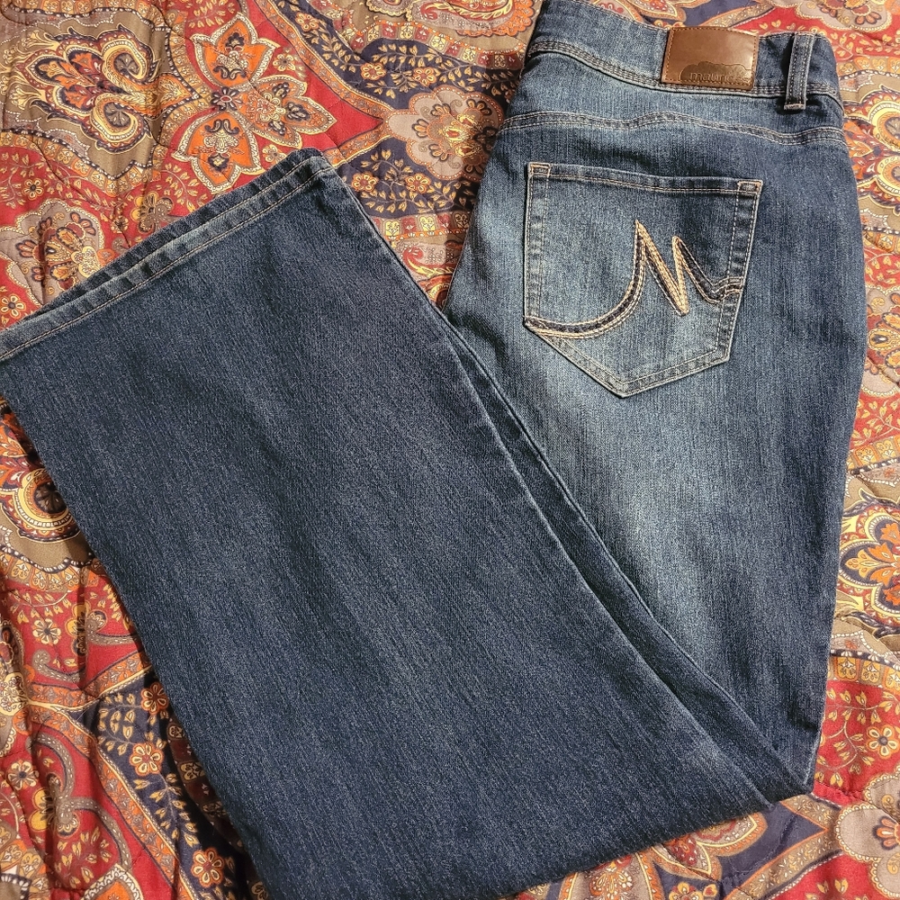 Maurices jeans